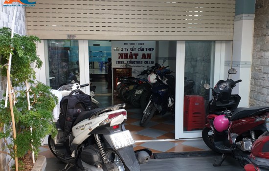 Sửa cửa xổ lá bung vít cong móc lá - trịnh đình trọng Tân phú